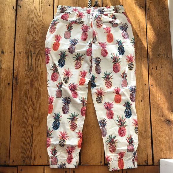 WOMEN'S J CREW SEASIDE PULL ON PANTS IN WHITE RATTI PAINTED PINEAPPLES - Picture 6 of 7